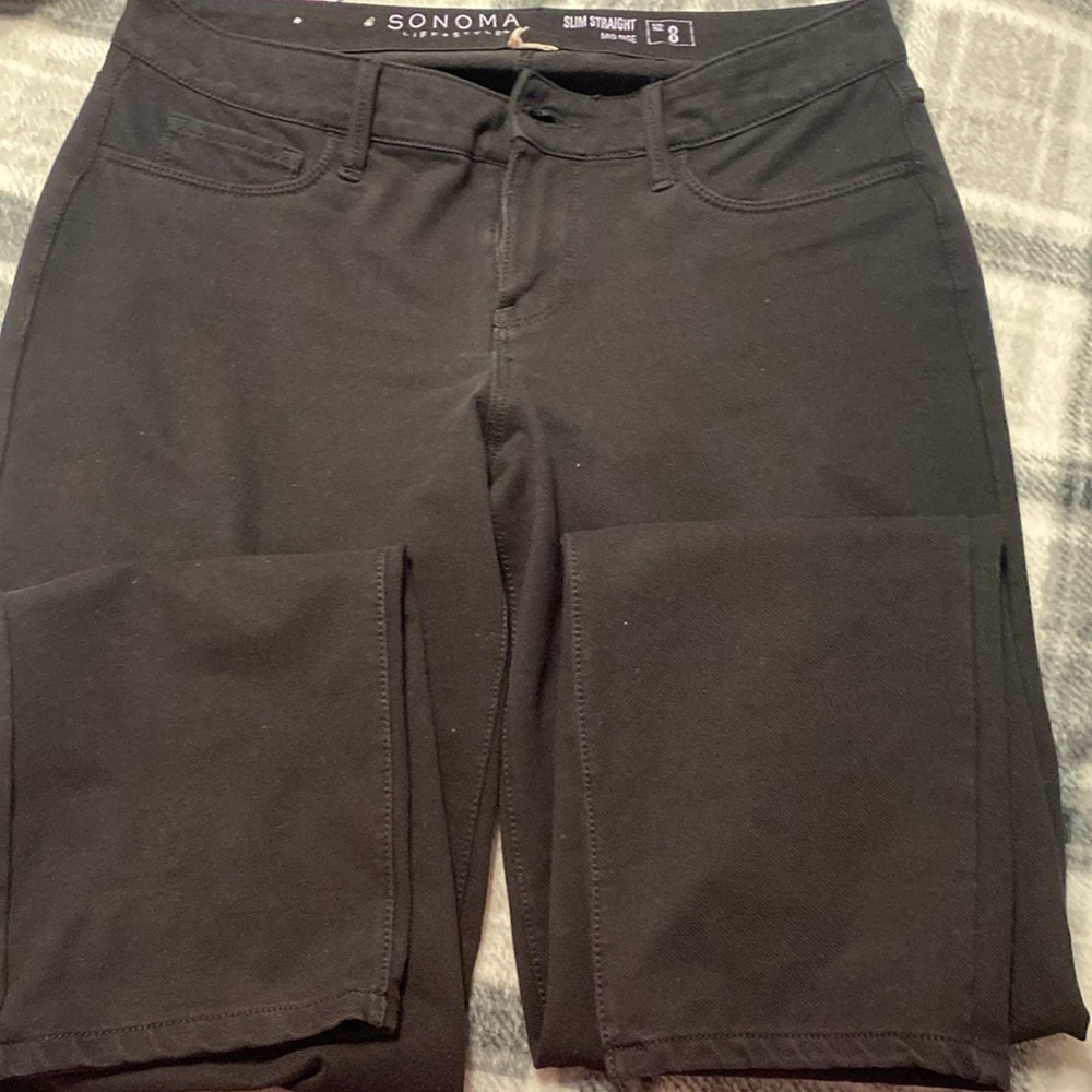 Slim Straight Mid Rise Jeggings